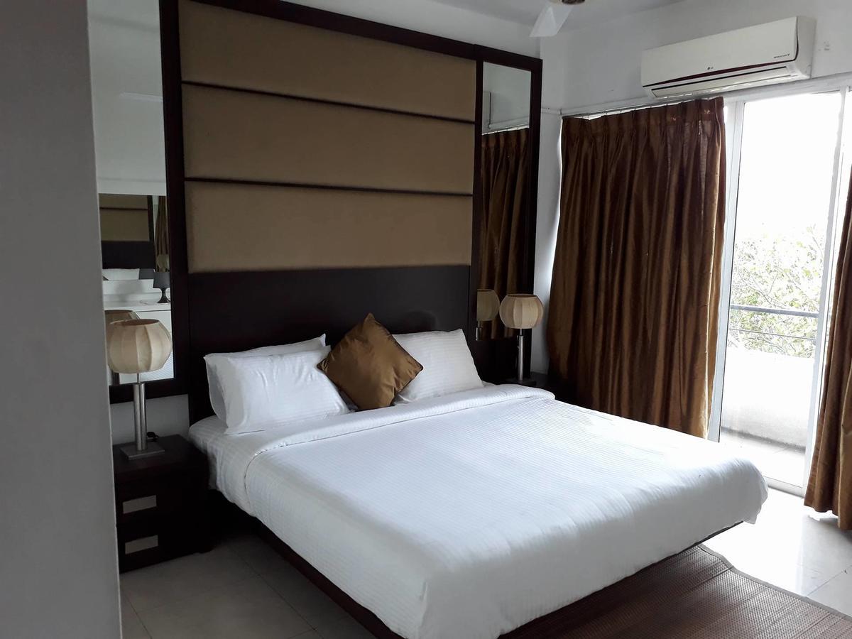 Aston Luxury Apartments Colombo Exterior photo